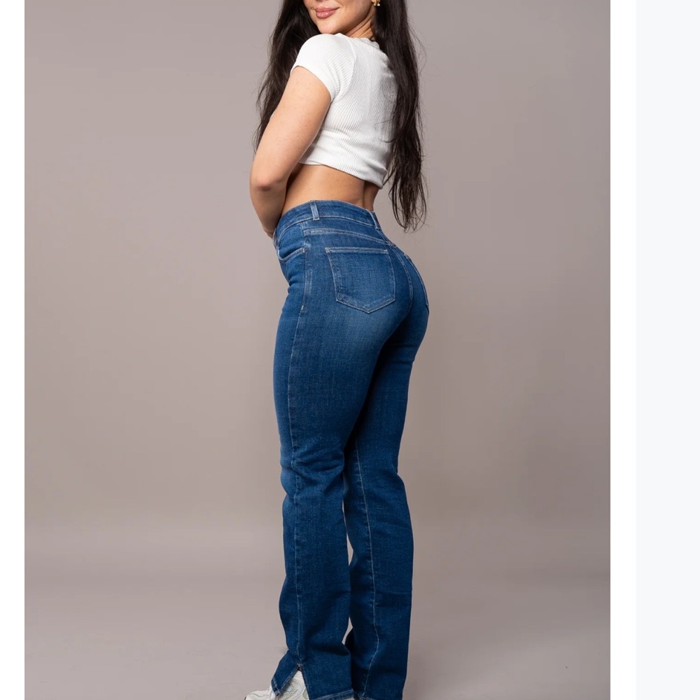 FITJEANS Straight Leg Woman jeans Size small Stretchy